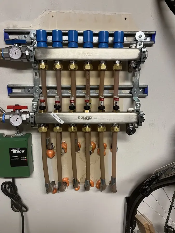 Plumber performing Leak Detection at a residential property in Austin